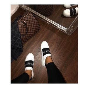 Givenchy Paris Sneakers